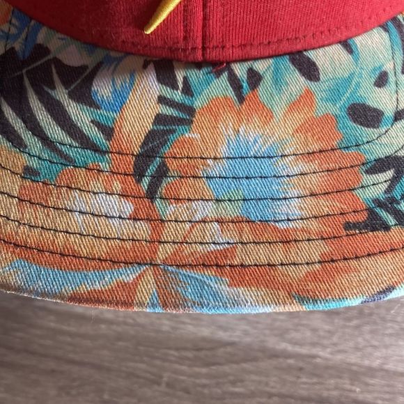 The Flash Six Flags over texas DC Comic Flat Brim ball cap snapback - Picture 3 of 11